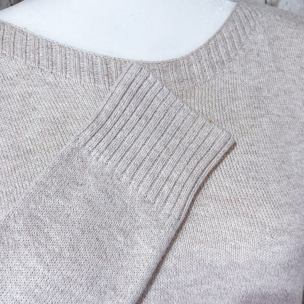 Women's Old Navy Long Sleeve Sweater | Beige | Boat Neck Top | Size Small - Picture 7 of 13